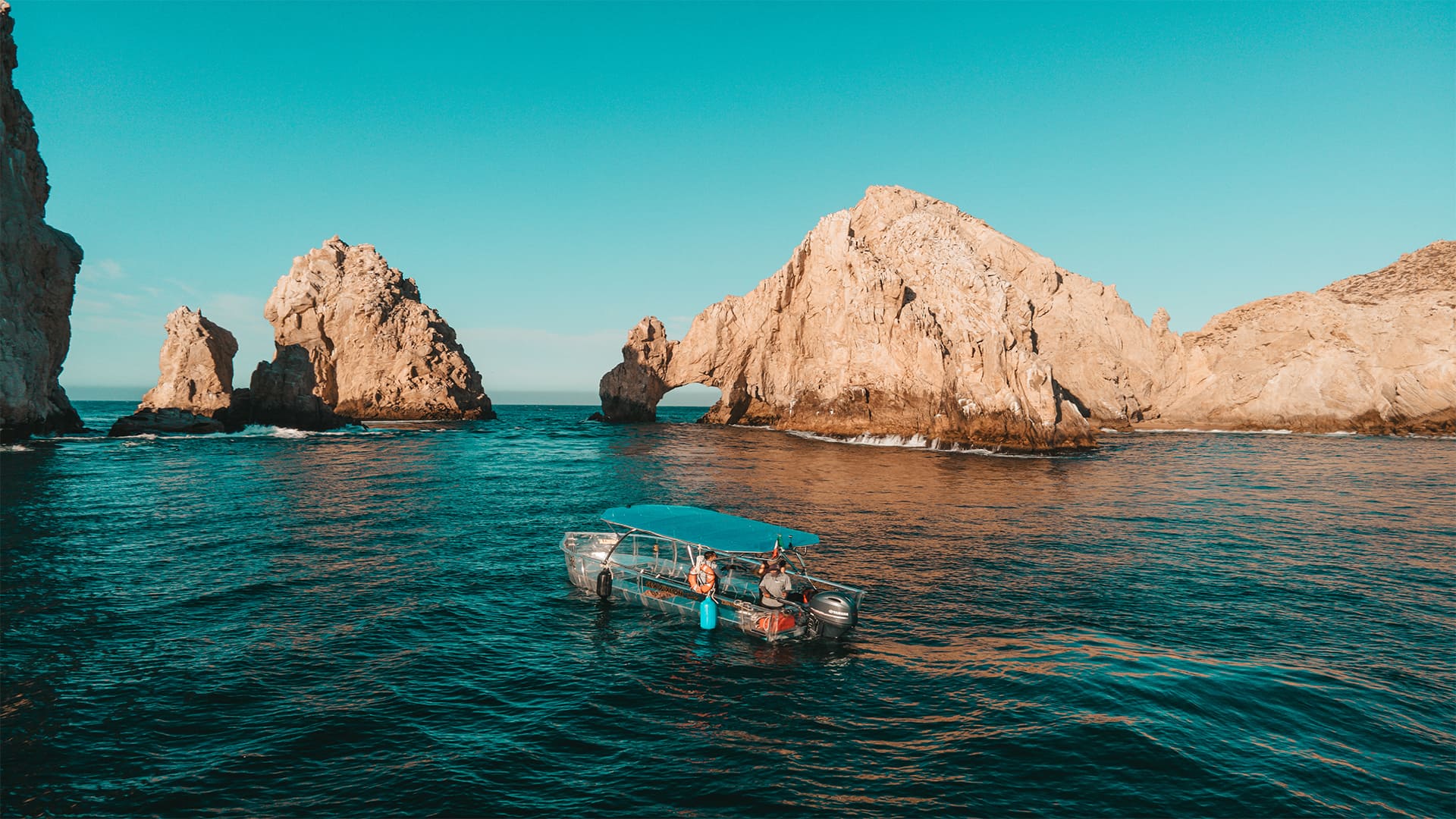 Arch Exploration & Clear Boat Experience 